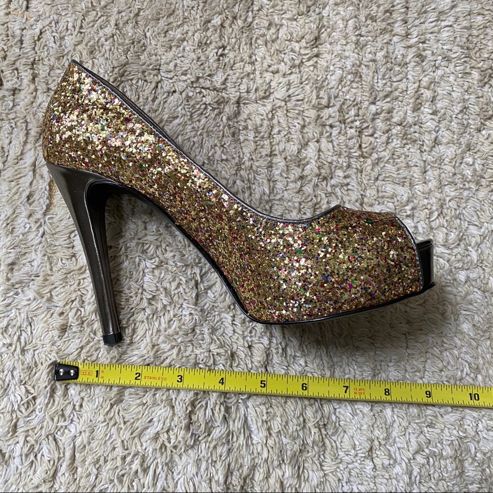 Guess Gold Sparkle Heels 7.5 - Picture 6 of 8